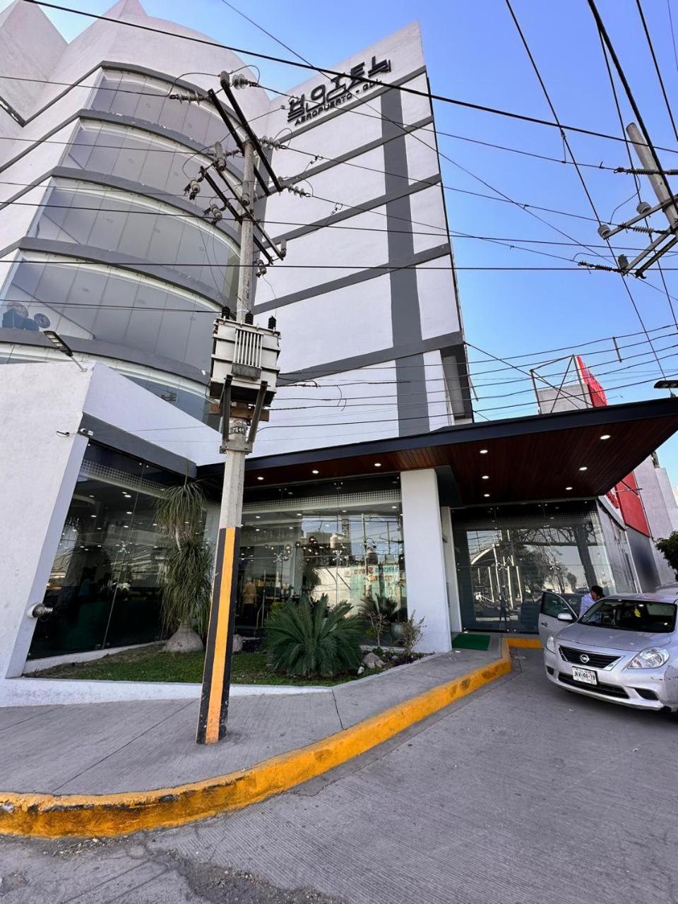 Hotel Bugari Aeropuerto Guadalajara Las Pintas Buitenkant foto